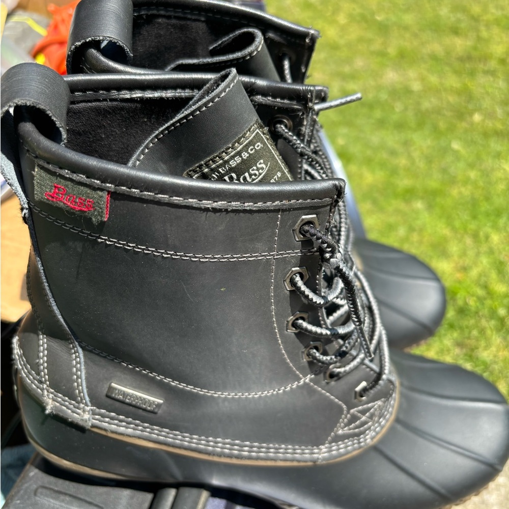 Bass Black Outdoor Boots with Leather Upper